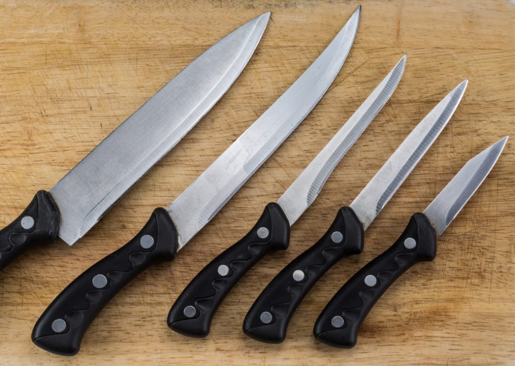 Ποια μαχαίρια χρειάζομαι στην κουζίνα;